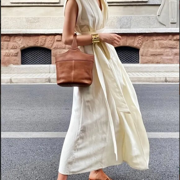 Ivory Sleeveless Maxi Dress - Picture 2 of 9